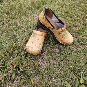 Dansko Yellow Floral Women's Mules Like New